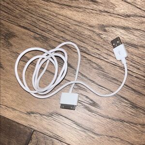 Apple White 30-Pin USB Cable for Legacy iOS Devices